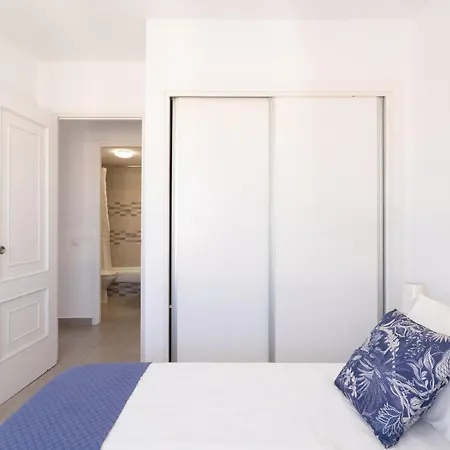 Appartement Home2book Comfy Seaside Cristimar, Pool