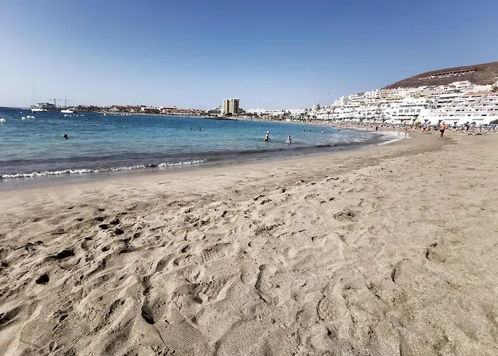 Home2book Comfy Seaside Cristimar, Pool Apartment