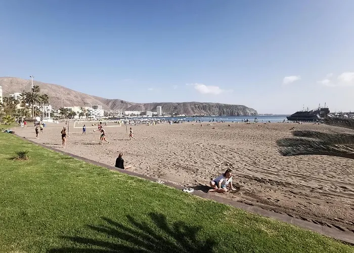 Home2book Comfy Seaside Cristimar, Pool Apartment