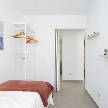 Home2book Comfy Seaside Cristimar, Pool * 로스크리스티아노스