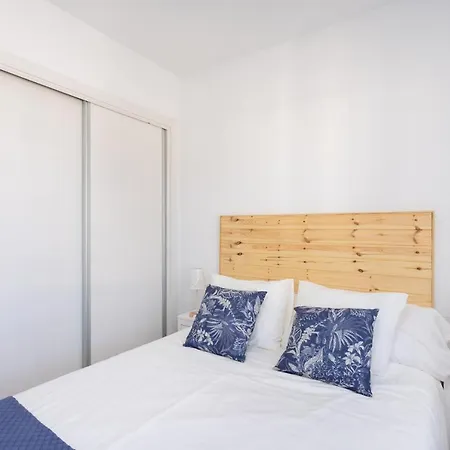 Home2book Comfy Seaside Cristimar, Pool 아파트 로스크리스티아노스