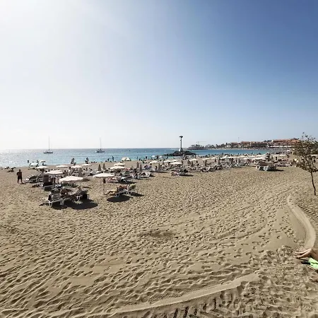 Home2book Comfy Seaside Cristimar, Pool