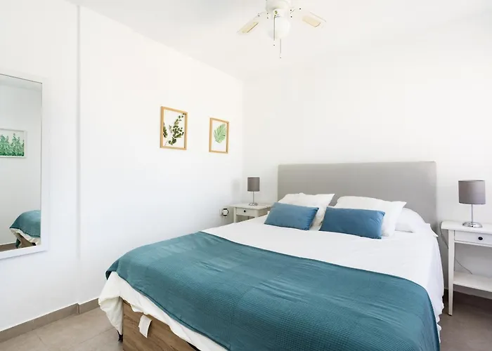 Home2book Comfy Seaside Cristimar, Pool Appartamento *