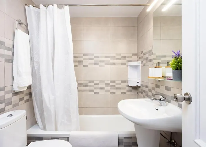 Home2book Comfy Seaside Cristimar, Pool Appartamento