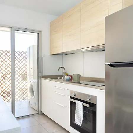 Home2book Comfy Seaside Cristimar, Pool Διαμέρισμα *